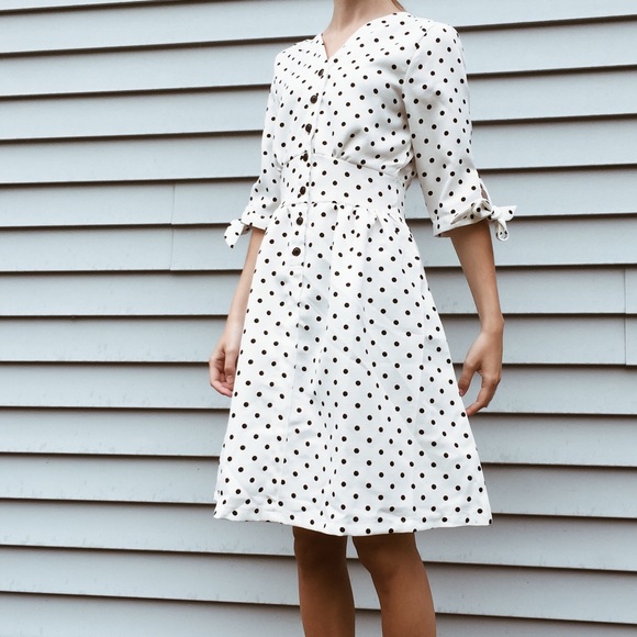 ModRack button polka dot tie sleeve midi dress - Picture 2 of 5